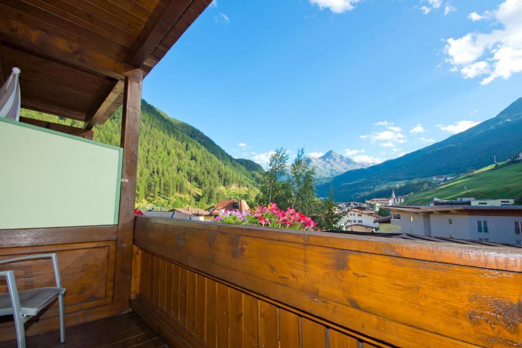 Hotel Garni Hainbacherhof Зёльден Номер фото