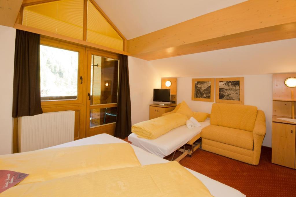 Hotel Garni Hainbacherhof Зёльден Номер фото