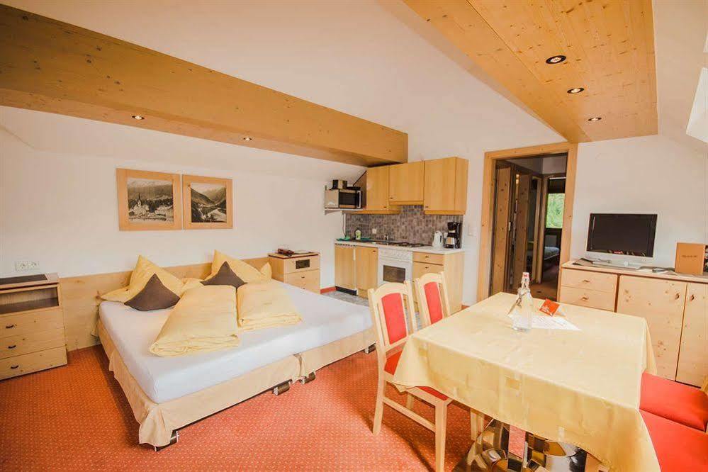 Hotel Garni Hainbacherhof Зёльден Экстерьер фото